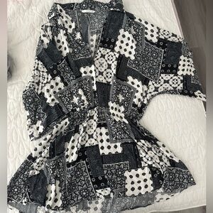 Paisley print peplum style top